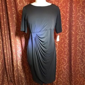 Dress Barn creation size 16  slimming & economical